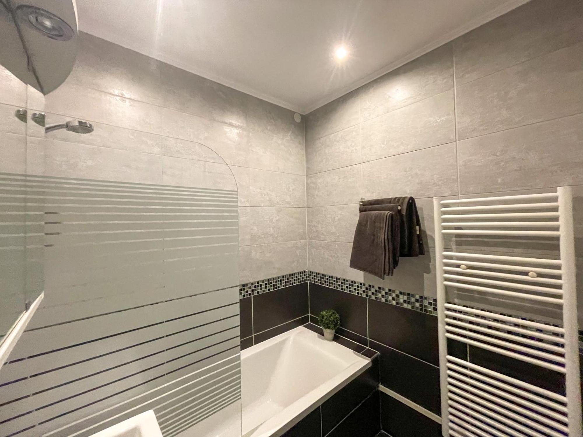 Superbe appartement-Sauna-Cinéma-Parking-Gare Amiens Extérieur photo